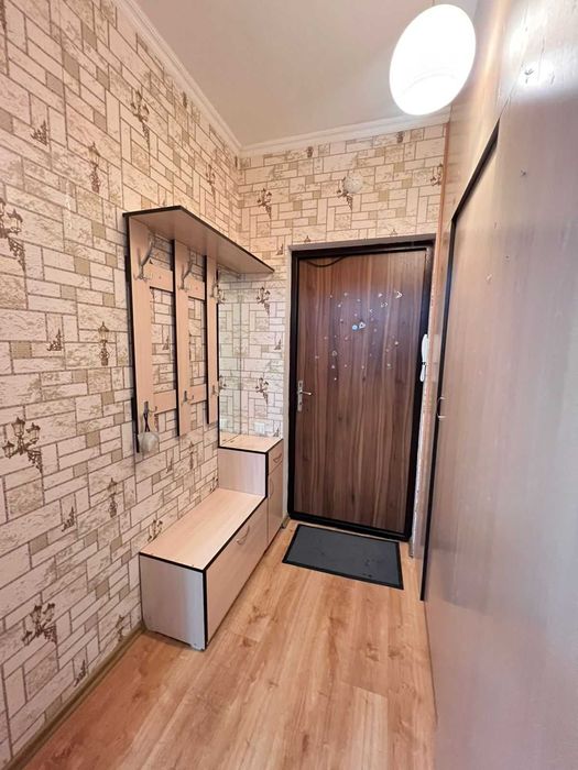 1 ком.кв. 44 кв.м ул.   Айтматова, 27