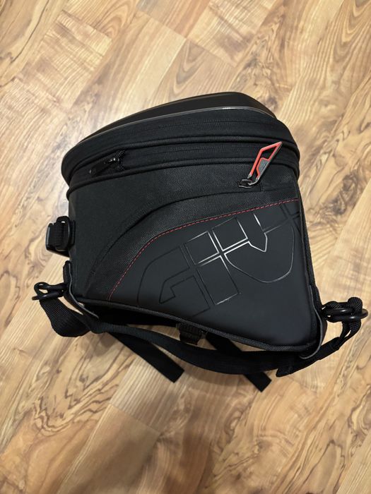 Мото чанта Givi ST607+