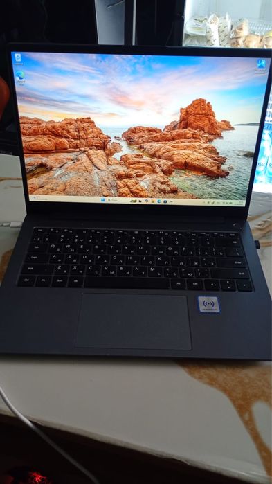 Продам ноут HUAWEI MateBook D 14