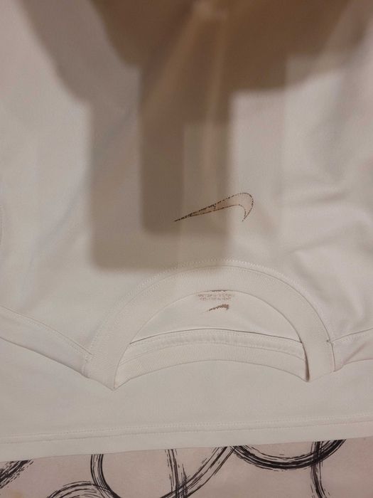 Vand tricou/maieu Nike, marimea M, alb