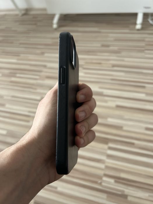 Оригинален Apple MagSafe кожен кейс за iPhone 14, черен