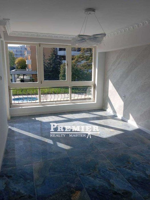 Продава се Двустаен апартамент в к.к. Слънчев бряг - 85 кв.м за 1232 €/кв.м - Снимка #1