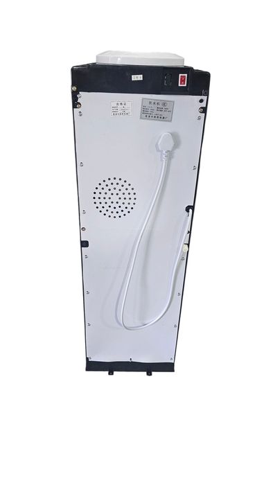 Кулер и тень все совершенно новый