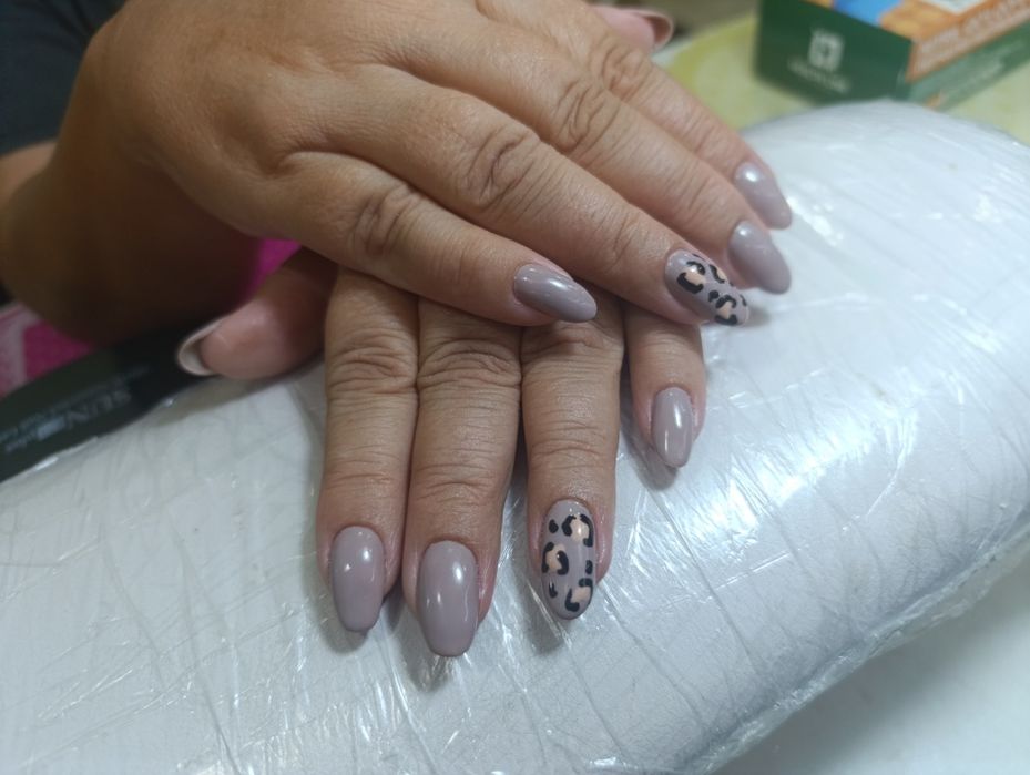 Приглашаю на процедуры маникюра и педикюра