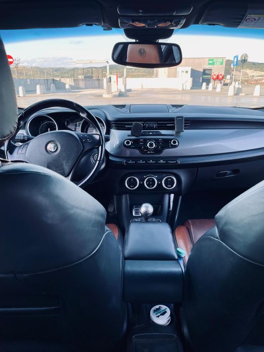 ALFA ROMEO Giulietta 2014 — imagine 12