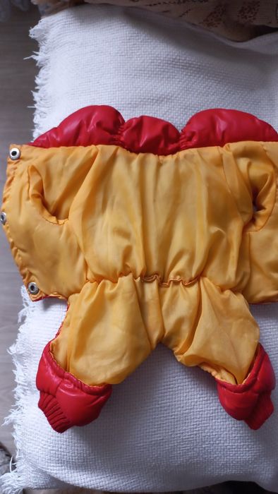 Продам недорого комбинезоны