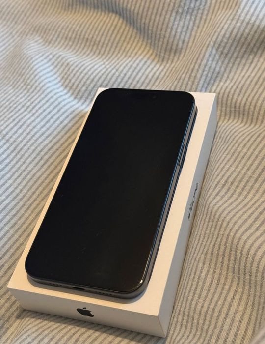 Iphone 15 Pro Max 512gb  vand sau schimb cu 16 PM