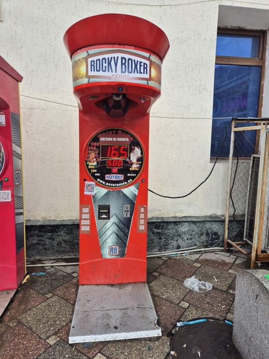 Продам действующий силомер Роки боксер