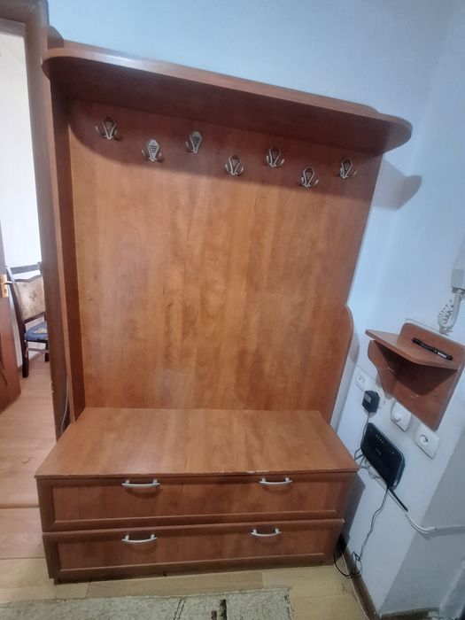 Срочно продам прихожую