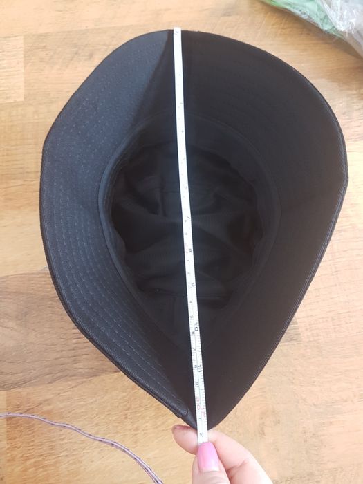 Palarie cos (bucket hat) anime Attack on Titan