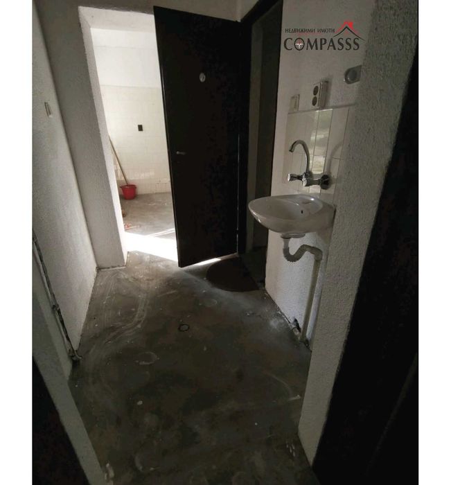 с. Стефан Караджа, обл. Варна, магазин – 40000евро!