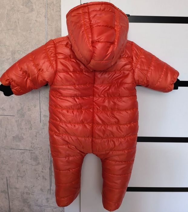 Продам комбинезон осень -весна