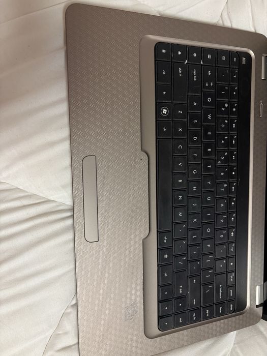 Laptop hp nou.