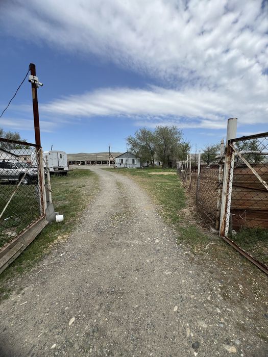 Сдается в аренду территория, склады