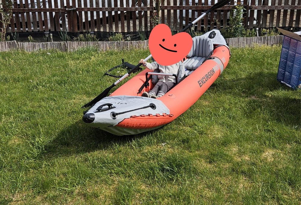 Vând caiac gonflabil intex Excursion PRO Kayak 68309NP