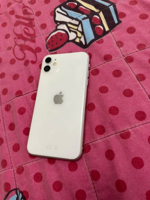Iphone 11 продам