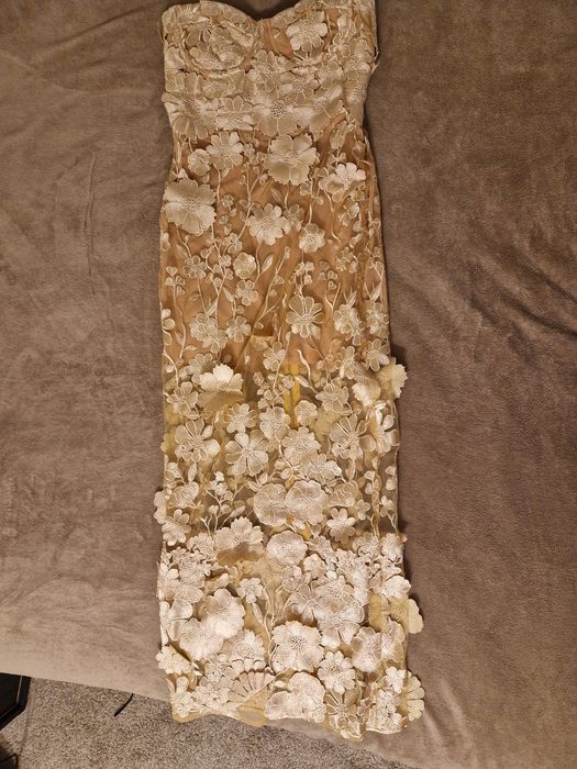 Златна рокля от  Innovare Denim