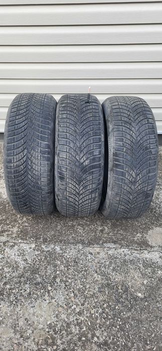 Всесезонни гуми GoodYear 215/60/17