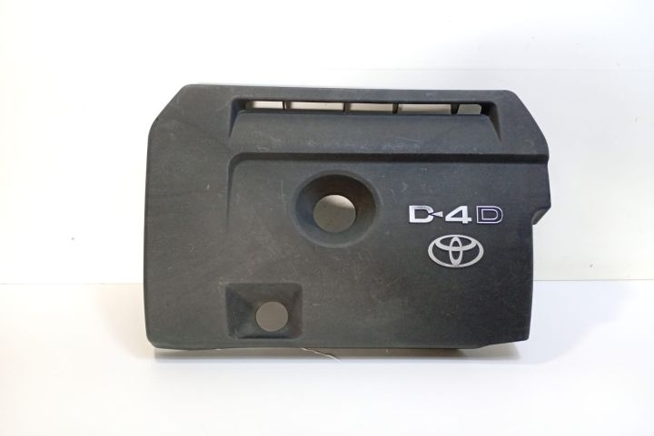 Capac  motor Toyota Avensis a 2-a generatie T25