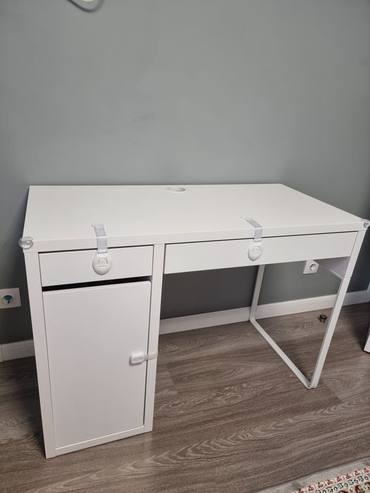 Письменный стол Икеа Микке