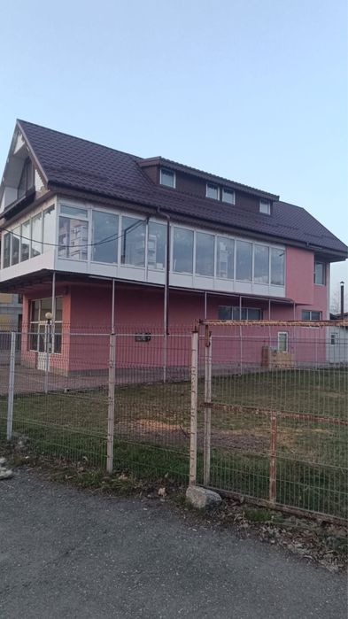 Spatiu comercial de vanzare