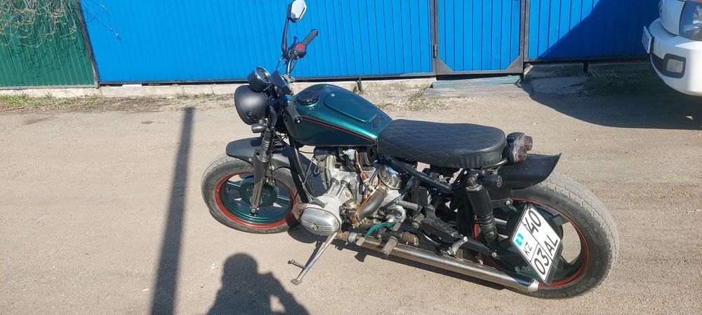 Продам мотоцикл Урал