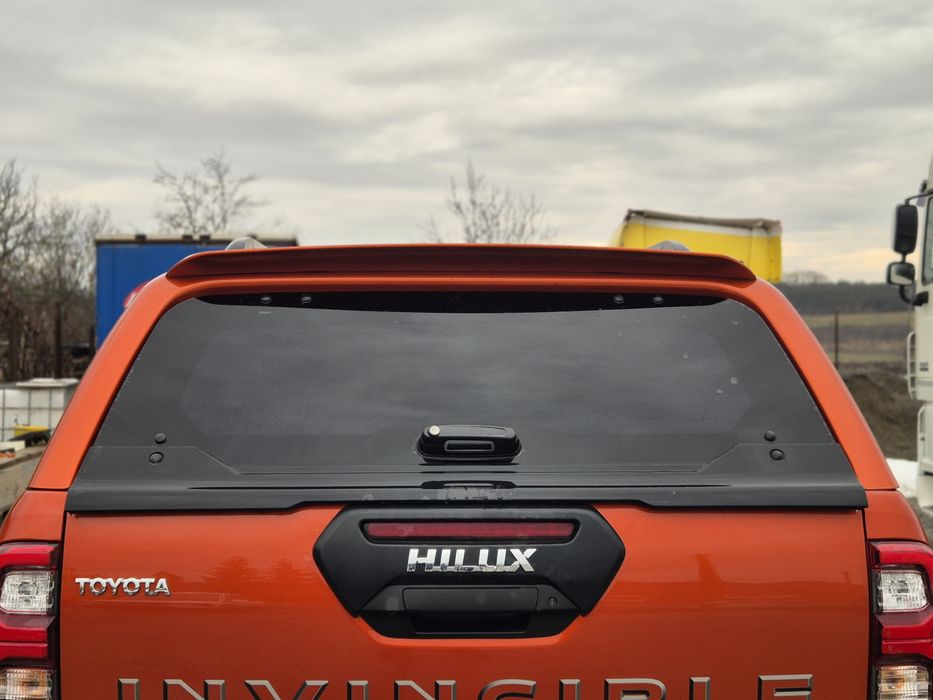Hardtop Toyota Hilux