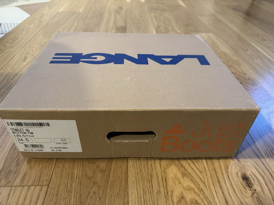 Ски обувки LANGE за момиче