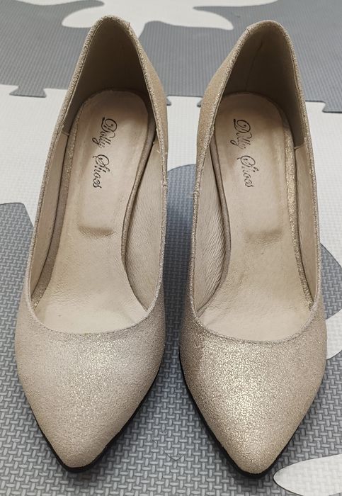 Pantofi dama,aurii ,din piele , Nr 37, branț 24 cm, toc 8 cm