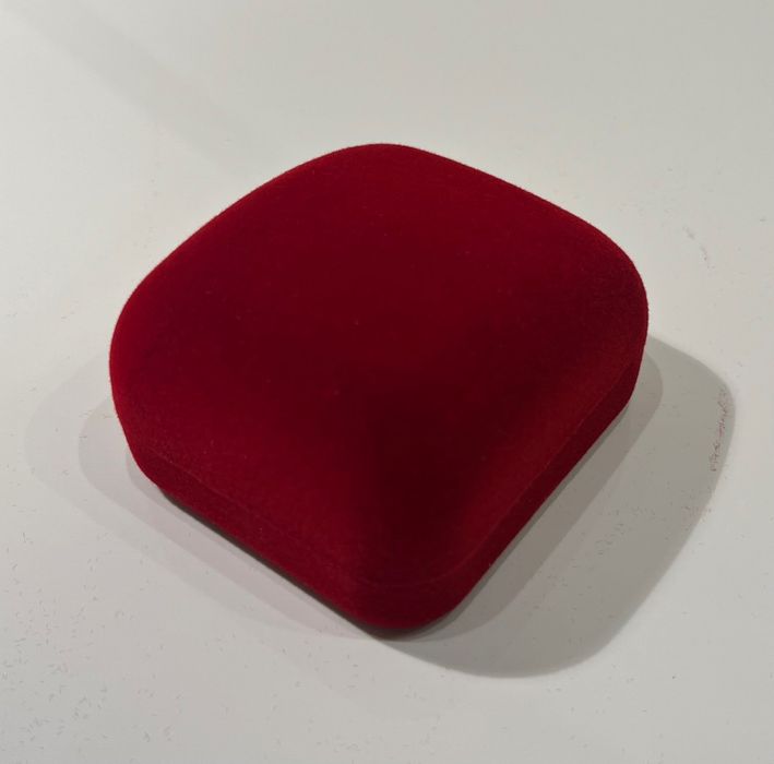 Коробочка ювелирная