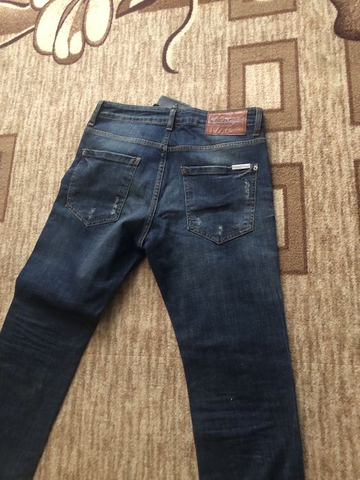 Мъжки дънки Dsquared