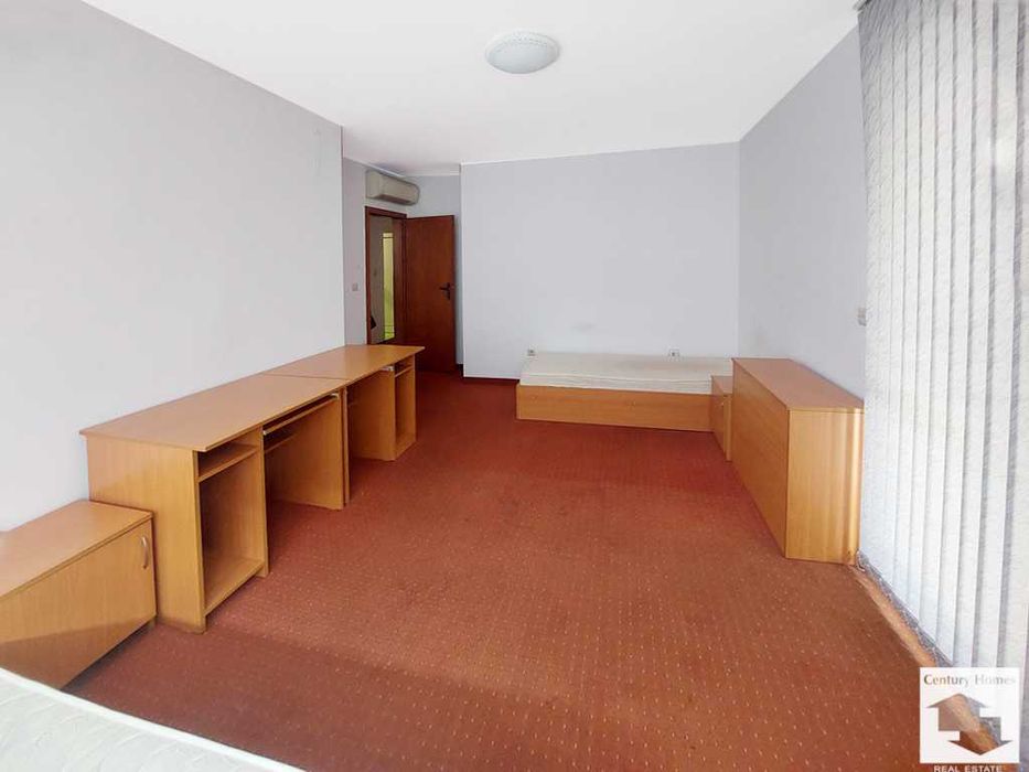 Продава се Четиристаен апартамент в Велико Търново, Център - 130 кв.м за 1600 €/кв.м - Снимка #6