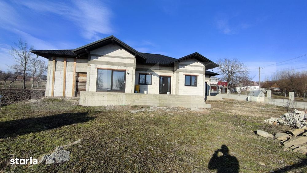 Casa individuala pe parter, Danila, 1300 mp teren, 4 camere