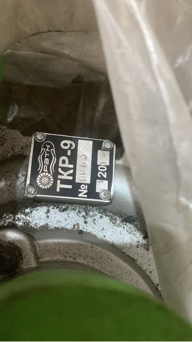 Продам запчасти на маз