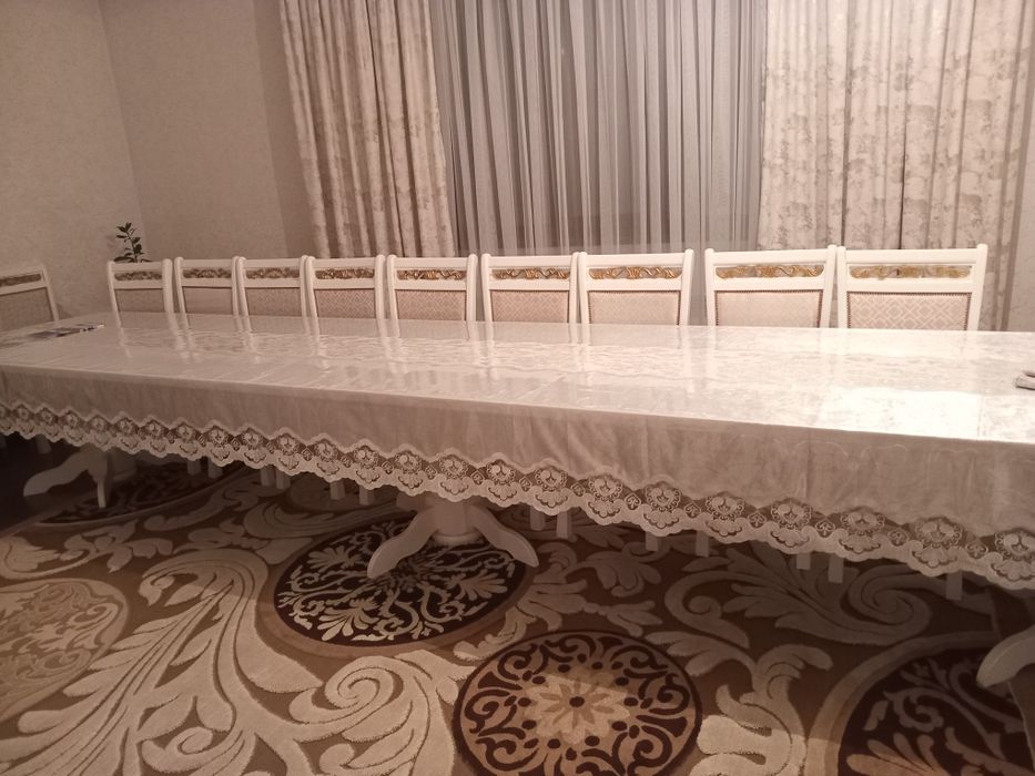 Стол мен орындықар