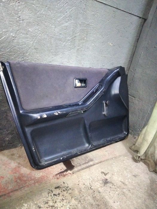 Дверные карты Ауди 80 б4 -б3