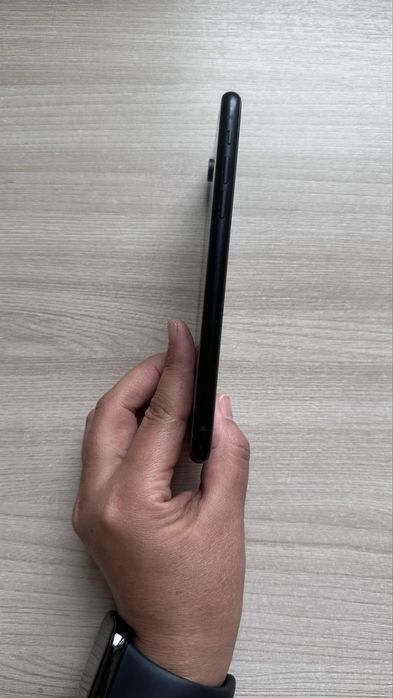 iPhone XR полный рабочий телефон