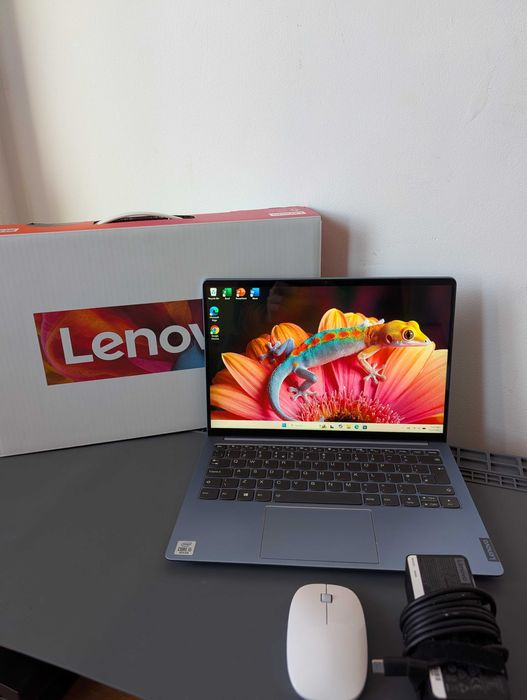 Lenovo IdeaPad S540 | i5-10210U | 8GB RAM | 256GB SSD | Display 2.5K | Tastatură Iluminată | Cutie originală | Stare impecabilă | Mouse Inclus