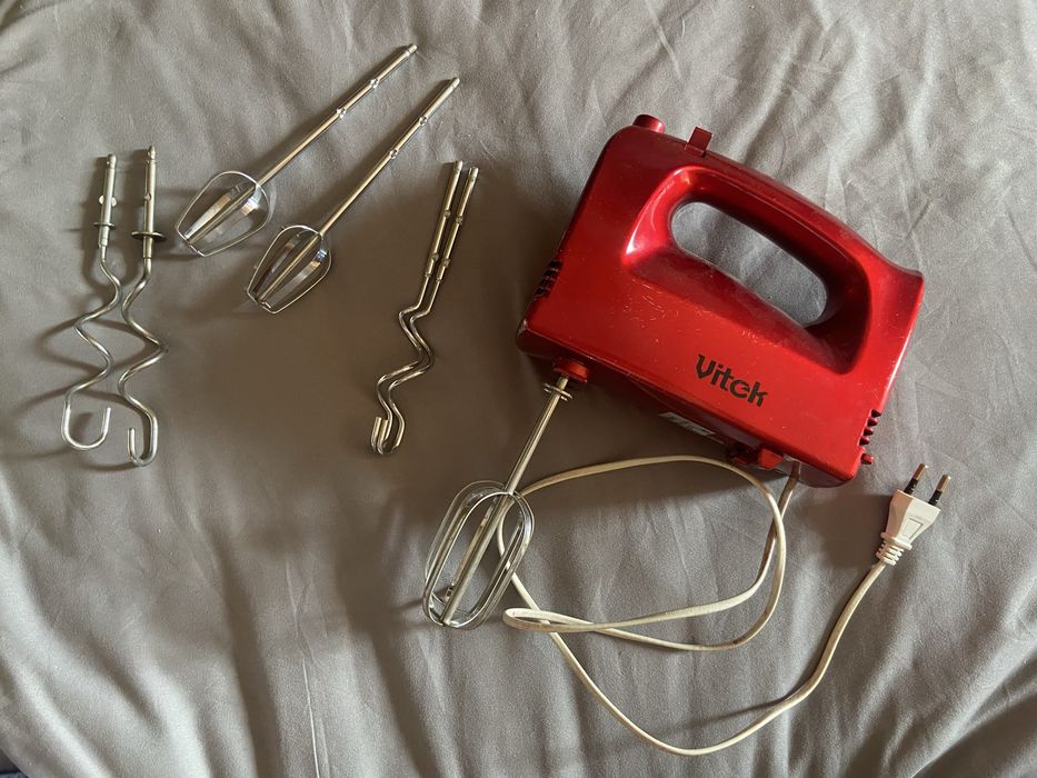 Продам миксер Vitek