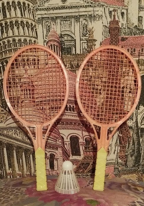 Детские ракетки для банбинтона.