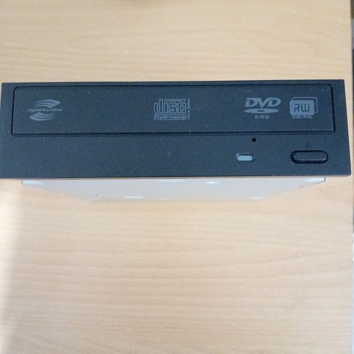 DVD за настолен компютр.