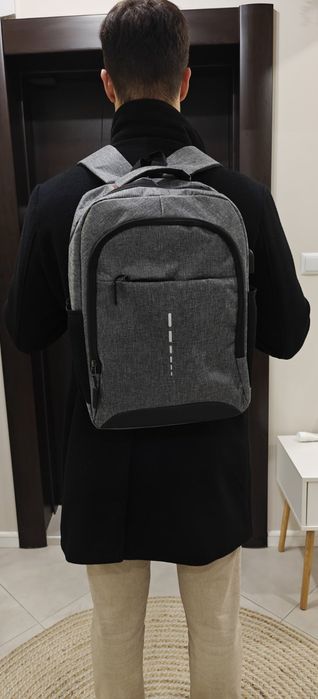 ЧИСТО нова стилна раница