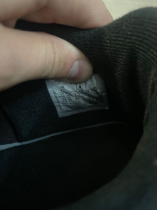 Vand jordan 4 gs ,,Medium Olive”