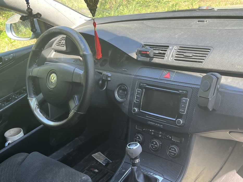 Volkswagen B6 2005