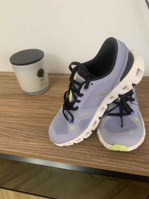 Пролетни маратонки QC