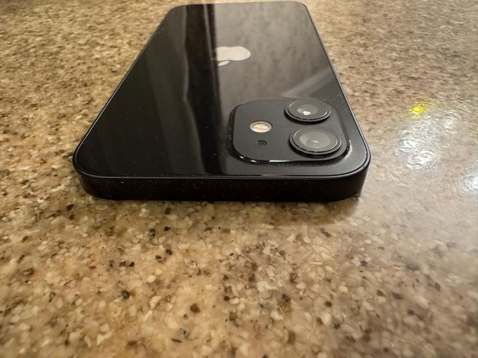 Iphone 12 идеальный без ремонта