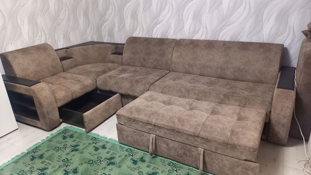 Продам срочно диван
