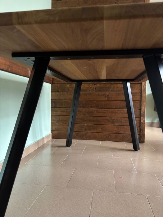 Изработка на мебели от дърво и желязо