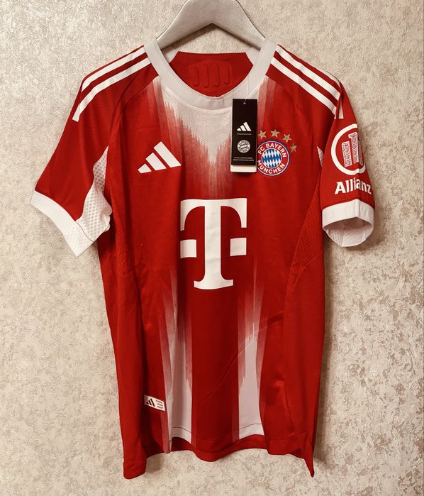 Футболки мужские