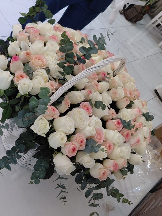 Цветы, Букеты 151 шт розы